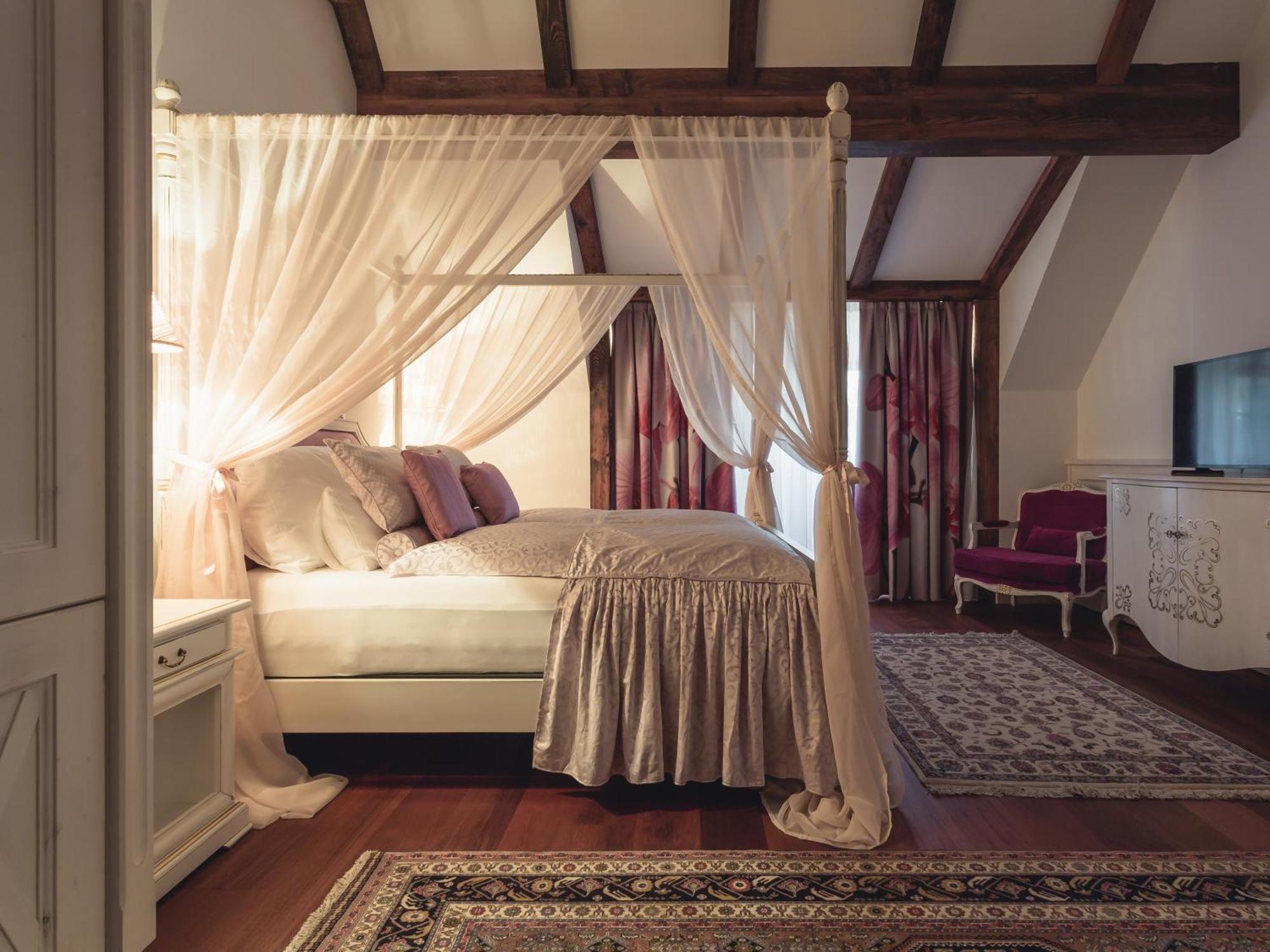 Schloss Thalheim Sankt Poelten Habitación foto