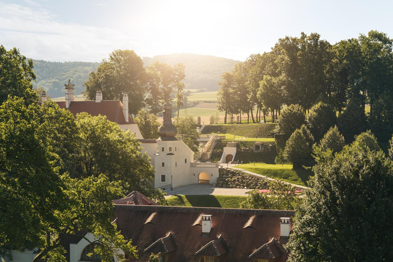 Schloss Thalheim Sankt Poelten Exterior foto